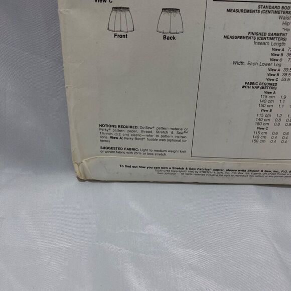 1982 Stretch and Sew Sport Pants And Shorts Design Patterns by Ann Person - Picture 7 of 9